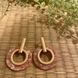 Marble post earrings